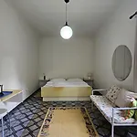Homestay Angie's Shared Tam Tirana