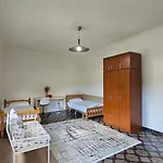 Angie's Shared Tam Homestay *