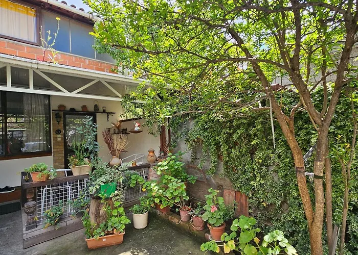 Δωμάτια σε οικογενειακή κατοικία Angie's Shared Tam Τίρανα