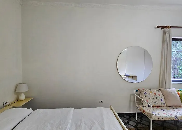 Angie's Shared Tam Τίρανα