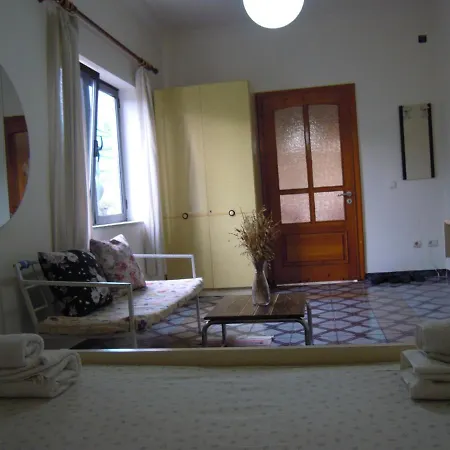 Accommodatie bij particulieren Angie's Shared Tam Tirana