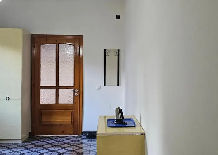 Angie's Shared Tam * Tiran