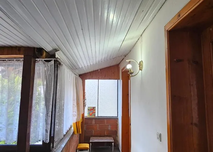 Angie's Shared Tam Privatunterkunft Tirana