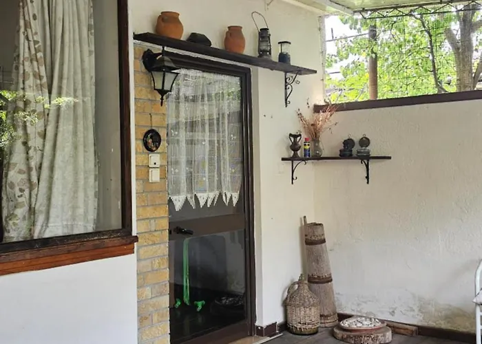 Rum i privatbostad Angie's Shared Tam Tirana